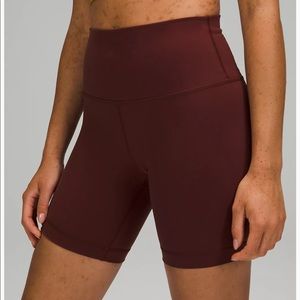 Lululemon wunder train short